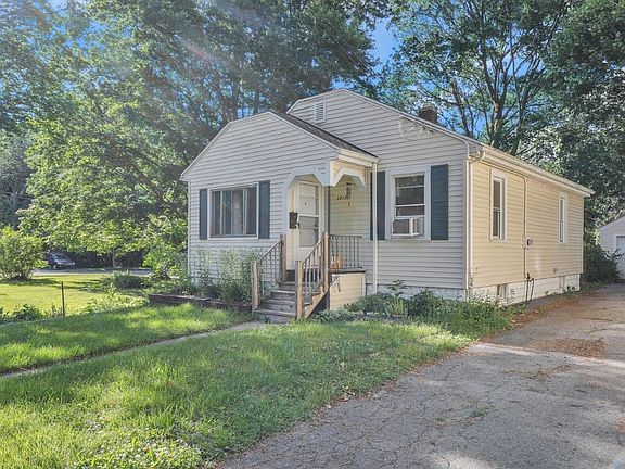 3rd image of 1012 Greenwood Ave