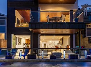1516 The Strand, Manhattan Beach, CA 90266