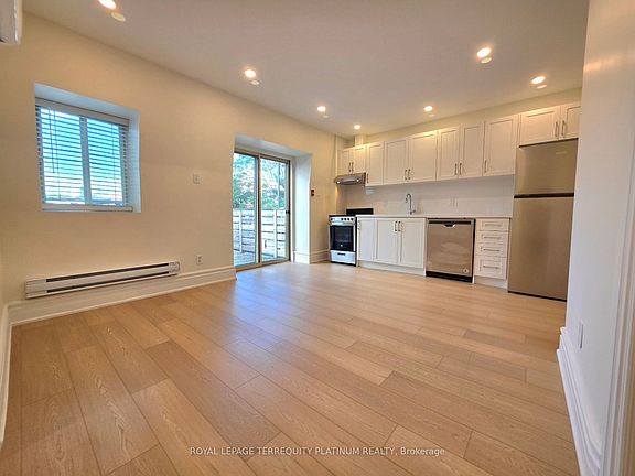 2nd image of 11 Beaconsfield Ave