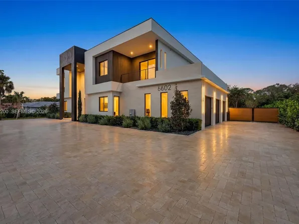6602 NW 62nd Ter, Pompano Beach, FL 33067