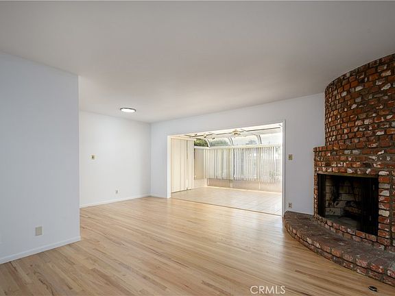 4th image of 8144 Irondale Ave
