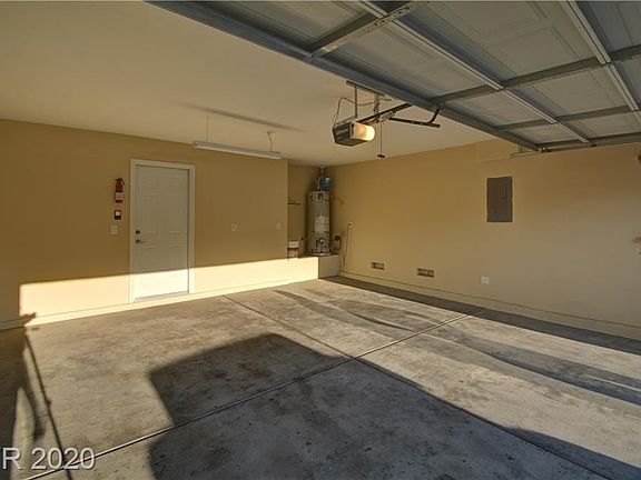 5th image of 7644 Lookout Hill St