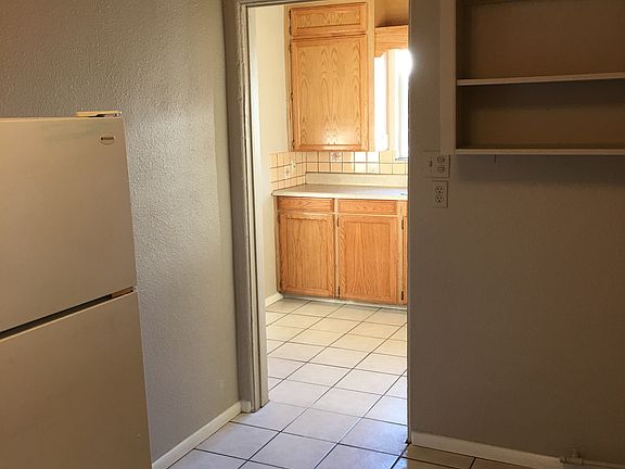 Toward kitchen from pantry