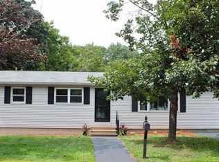 44 Lynn St, Nashua, NH 03060