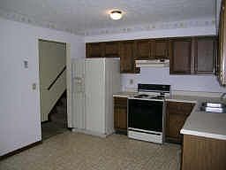 Fully equiped eat in kitchen