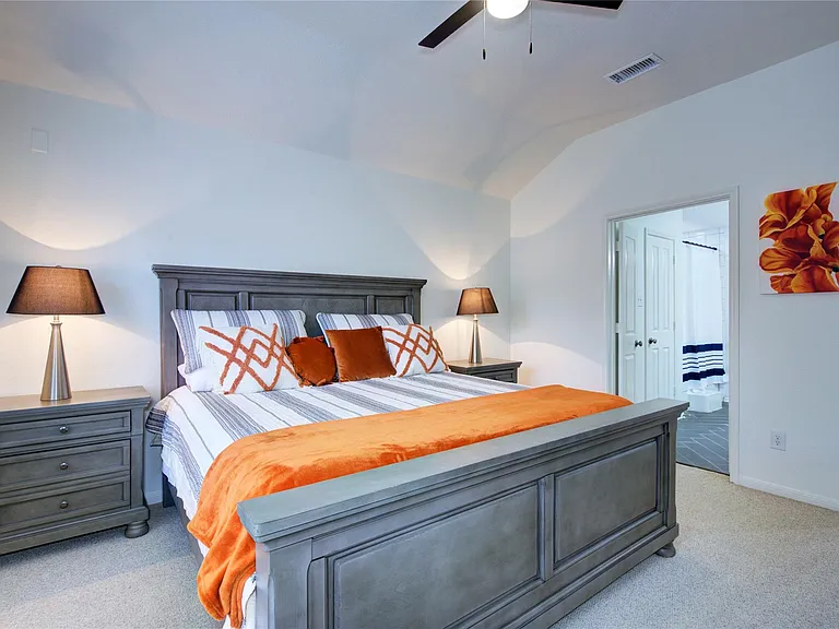 76 Scarlet Woods Ct — Photo 18