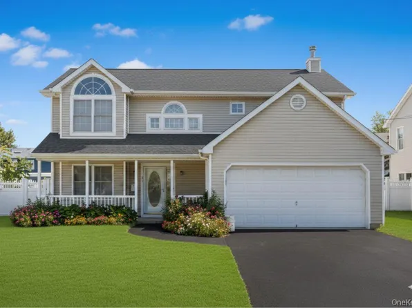 62 Dawes Avenue, Amityville, NY 11701