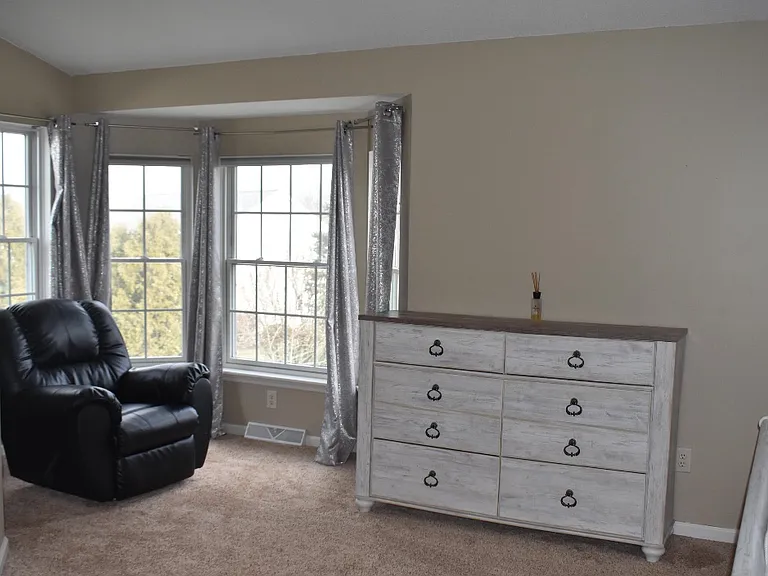 1 Annabel Pl — Photo 14