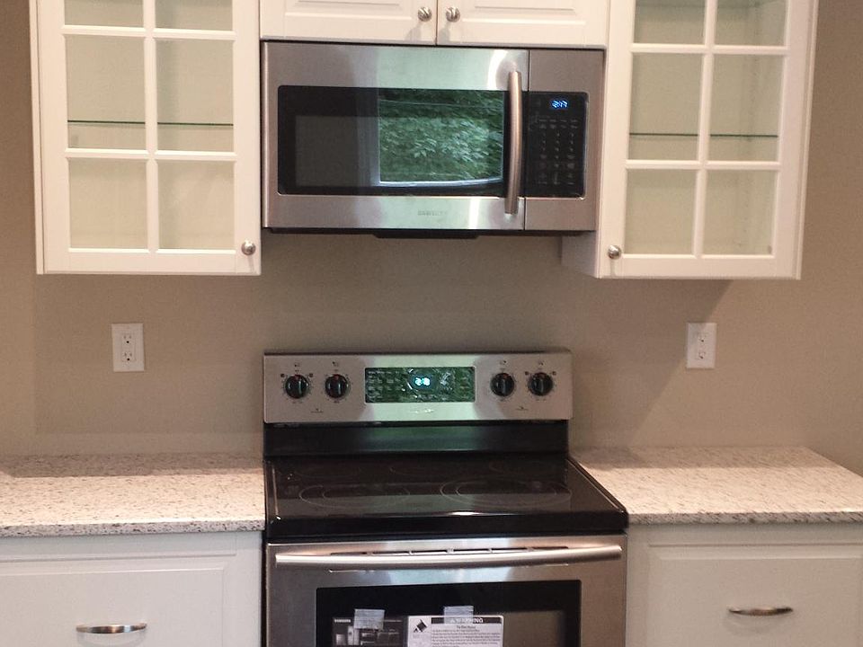 electric range, and microwave included