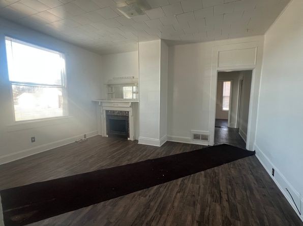 409 W Hempstead Ave #A