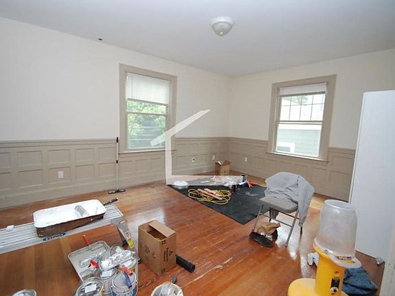5th image of 58 Englewood Ave #1E
