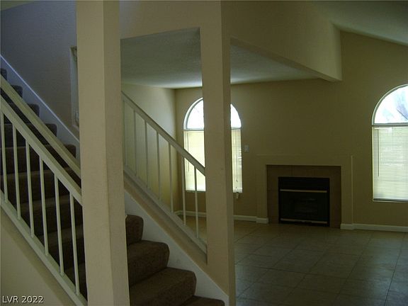 3rd image of 8027 Teresita Ave #0