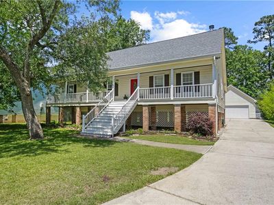 705 Woodridge Blvd, Mandeville, LA, 70471