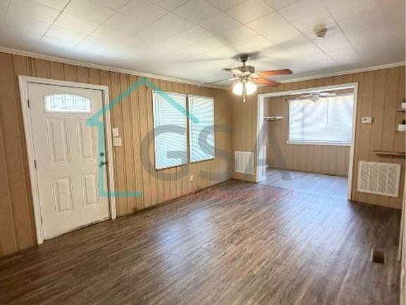 4th image of 23 Pine St
