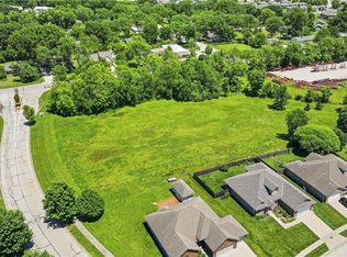 Tuscany Pkwy, Peculiar, MO 64078