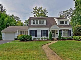 616 Woodland Rd, West Allenhurst, NJ 07711