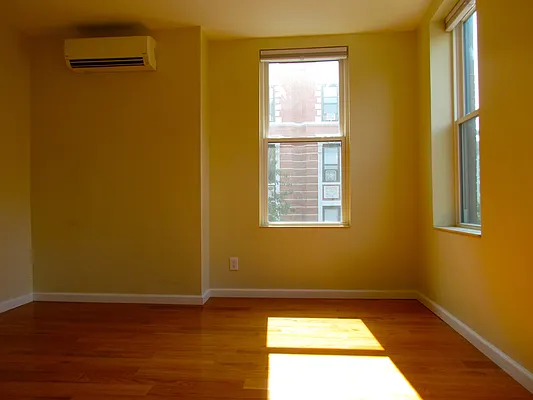 Rented by Landmark Real Estate | media 15