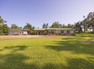 10464 Eureka Rd, Courtland, MS 38620