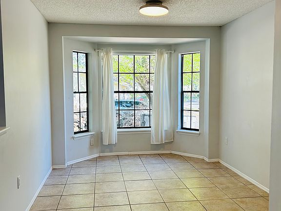 3rd image of 1602 Cimarron Hills Dr #1