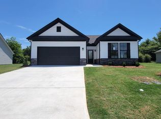 110 Breakwater Way, Perry, GA 31069