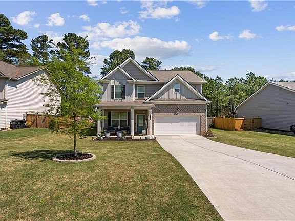 2nd image of 405 Crowley Dr