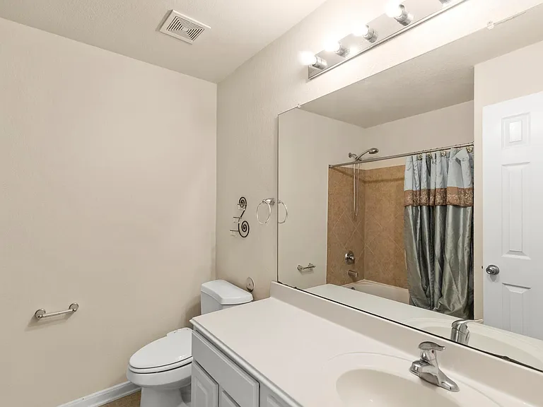 1146 Glenwood Canyon Ln — Photo 14