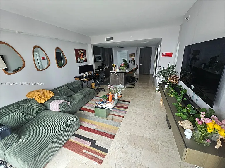 68 SE 6th St #1806 — Photo 7