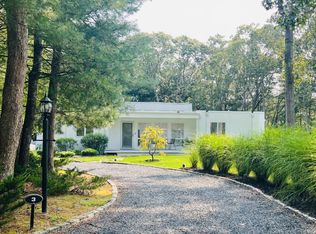 3 Southwood Ln, Quogue, NY 11959