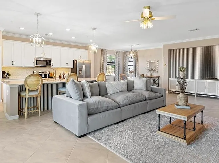 Living space with Kitchen