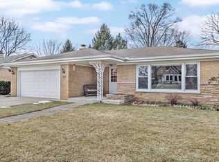 8818 Major Ave, Morton Grove, IL 60053