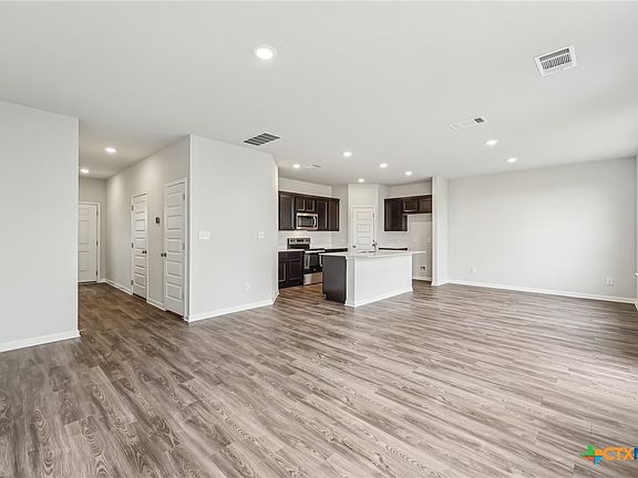 4th image of 1129 Wild Leaf Way