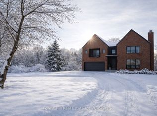 854 6th St, Clearview, ON L9Y 3Y9