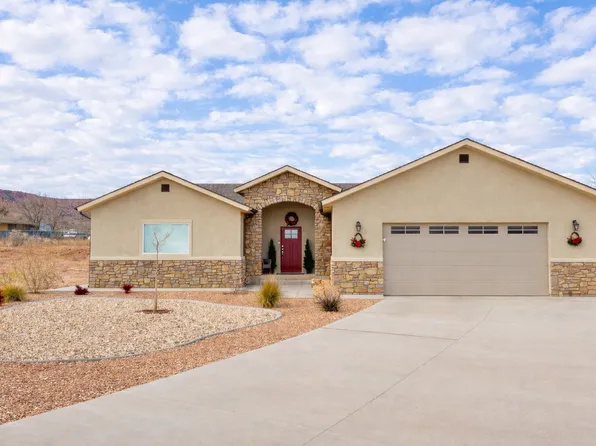 1448 S Sage Ct, Kanab, UT 84741