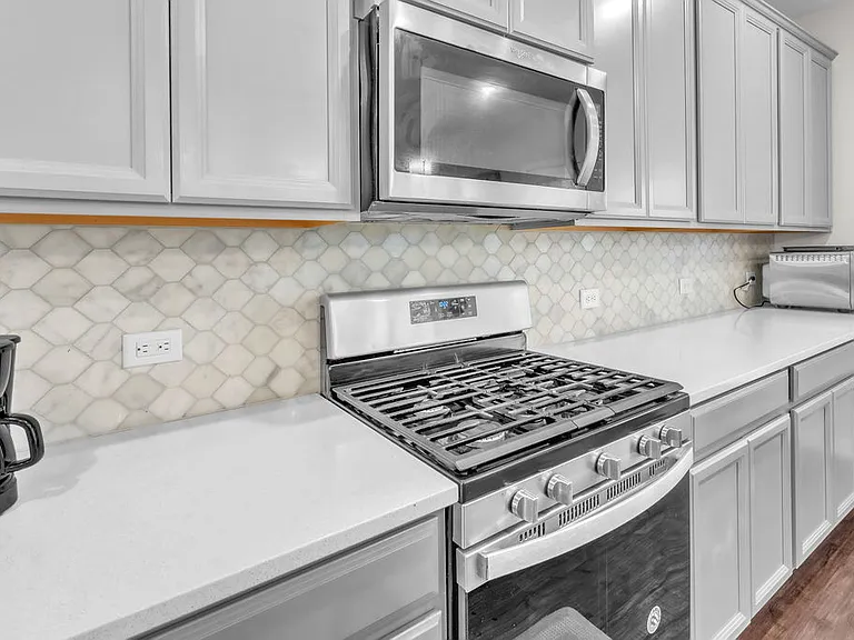 2520 Elm Grant Dr — Photo 9
