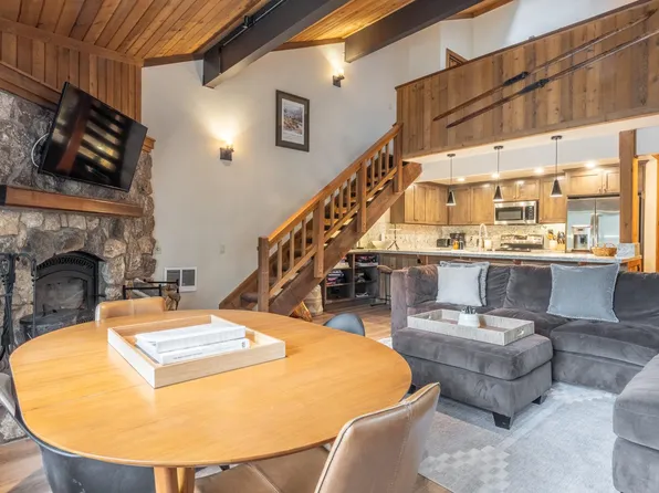 435 Lakeview Blvd #56, Mammoth Lakes, CA 93546