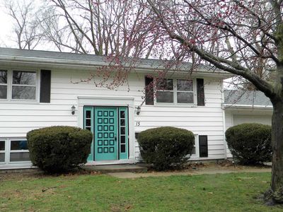 15 Crestwood Dr, Jacksonville, IL, 62650