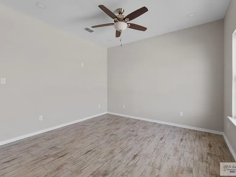 2425 N Valley Cir #A — Photo 7