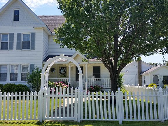 front chincoteague charm