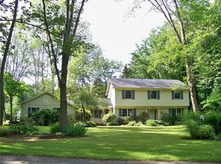 7234 Springside Dr, Fairview, PA 16415