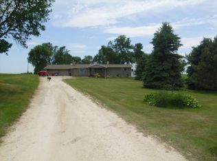 11242 Rickard Rd, Jesup, IA 50648