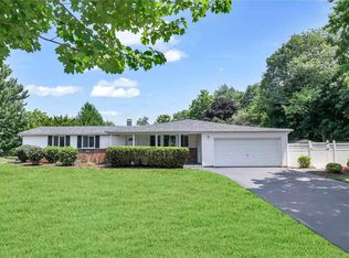 1 Coed Ln, Stony Brook, NY 11790