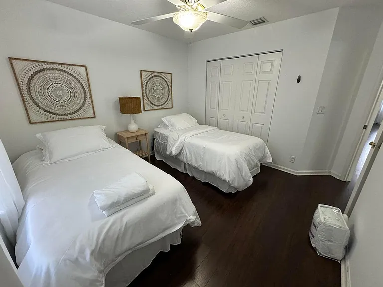 13519 Fountain View Blvd — Photo 14