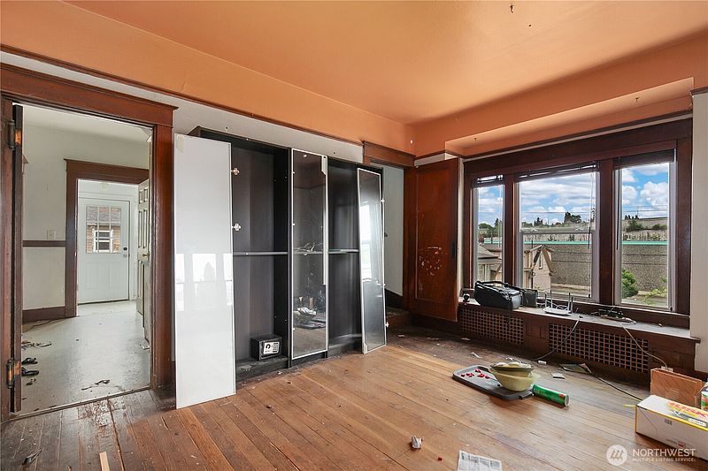 5th image of 2829 S Asotin Street