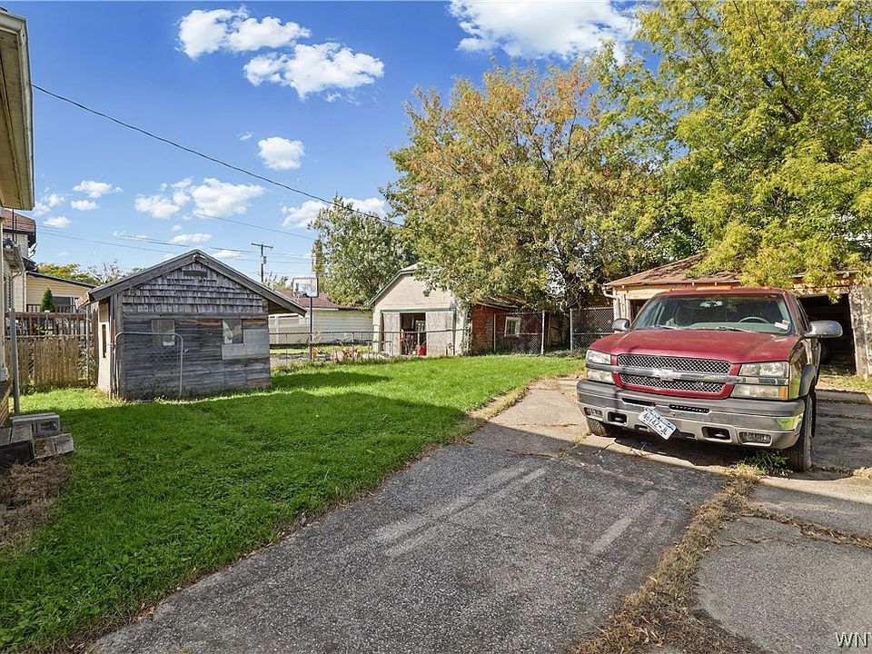 25th image of 328 Highgate Ave