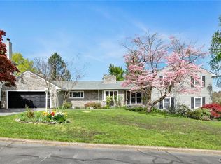 2819 Crest Ave N, Allentown, PA 18104