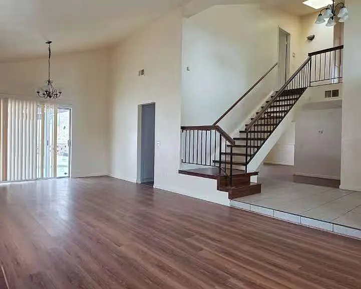 12667 Broadleaf Ln — Photo 3
