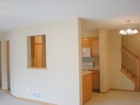 4th image of 2832 Brockman Ct