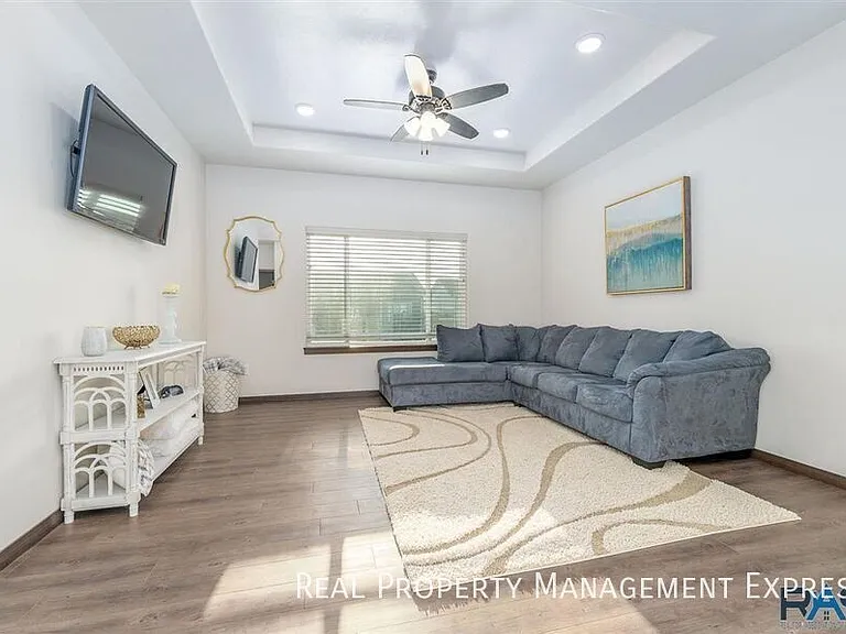5316 S Eastwind Ave — Photo 10