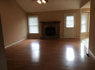 120 Pattiwood Dr, Hazel Green, AL 35750