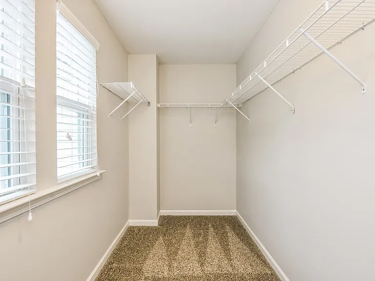 84 Pamlico Dr — Photo 10